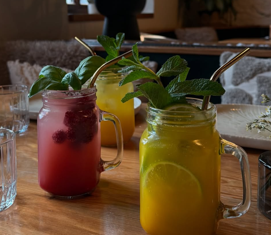 Hausgemachte Limonaden